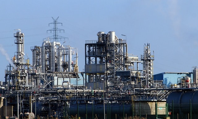 Imagen de refinería (hidrocarburos)